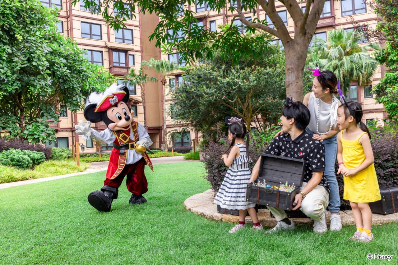 Hong Kong Disneyland Park Ticket - image 80