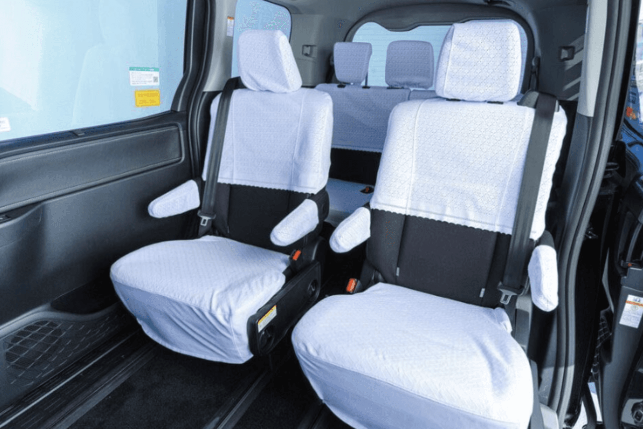 Private Airport Transfers between Narita International Airport and Tokyo Special Wards - image 2