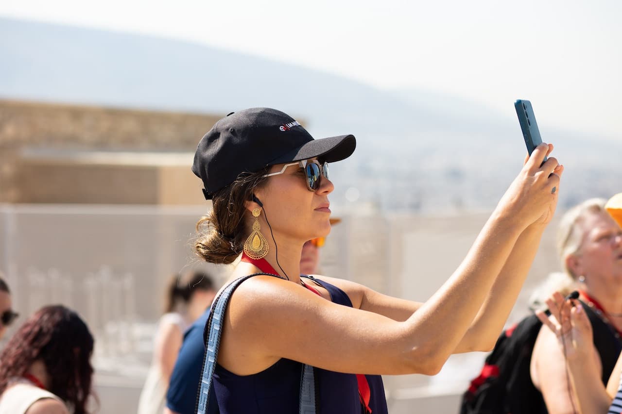 Acropolis and Acropolis Museum Morning Walking Tour - image 15