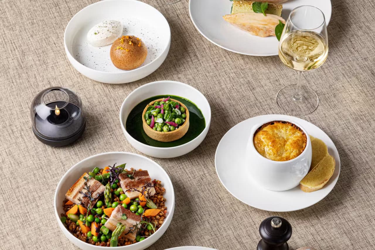 Eiffel Tower Dining Experience at Madame Brasserie Restaurant - main image