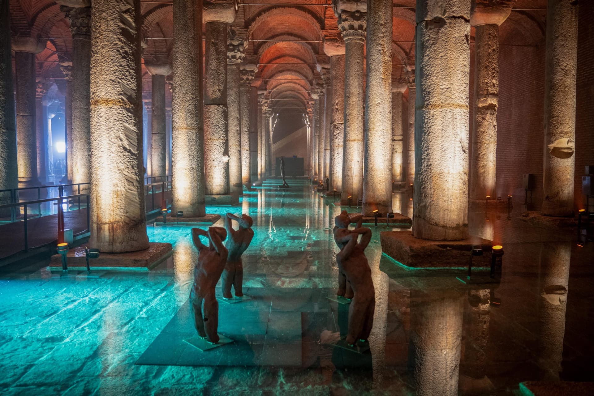 COMBO: Basilica Cistern + Dolmabahce Palace - image 9