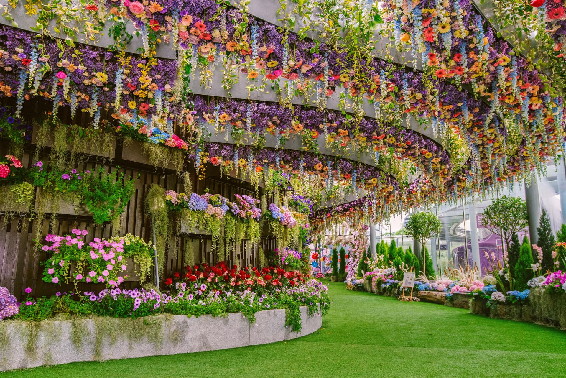 COMBO: Gardens by the Bay - Double Conservatories + Floral Fantasy Ticket - image 10